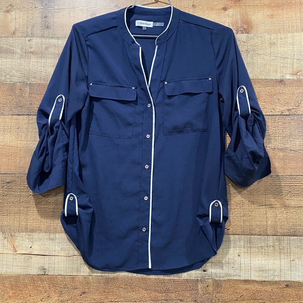 Calvin Klein Women’s Navy Blue Blouse Size Medium